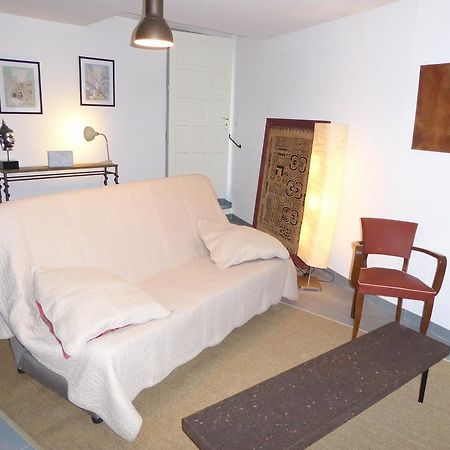 Le Planet 52 Apartment LʼIsle-sur-la-Sorgue Екстериор снимка