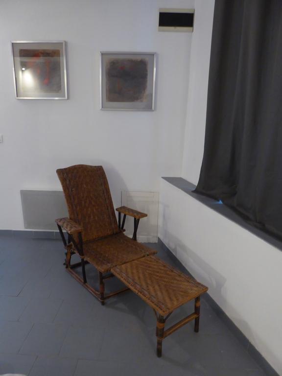 Le Planet 52 Apartment LʼIsle-sur-la-Sorgue Екстериор снимка